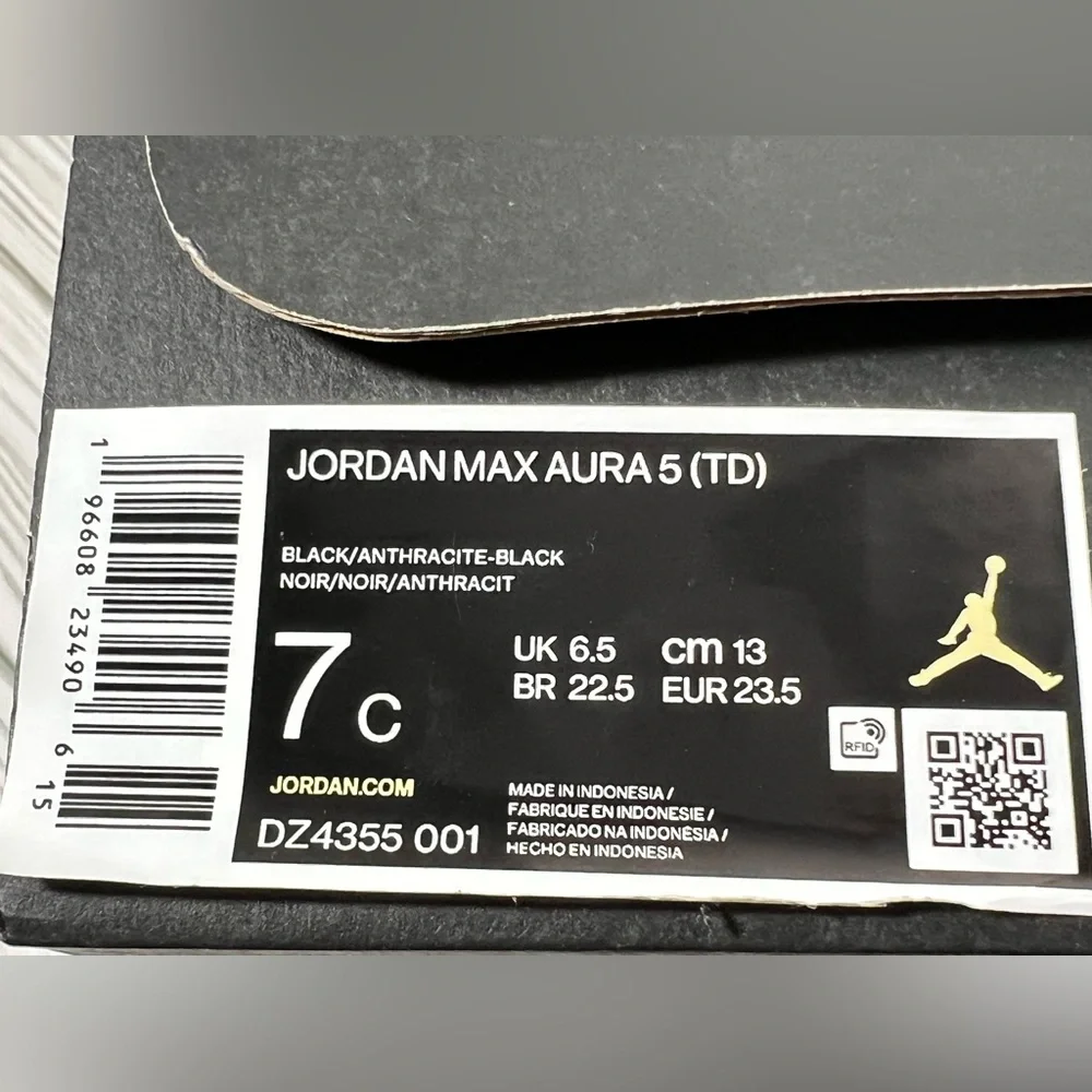 Nike Air Jordan Max Aura 5 toddler high top‎ sneakers shoes black size 7C